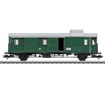 180992 Märklin Gepäckwagen DB 4315.jpg